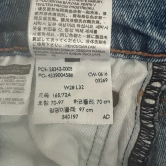 VINTAGE LEVI’S 505 DISTRESSED PAINT SPLATTER ONE OF A KIND 28 X 28 MIDRISE JEAN - Picture 9 of 15